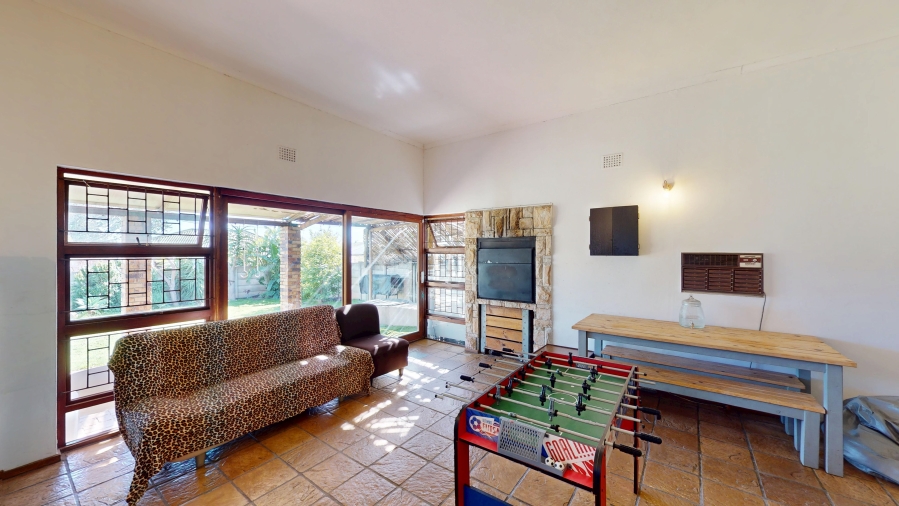 4 Bedroom Property for Sale in Wellington North Western Cape